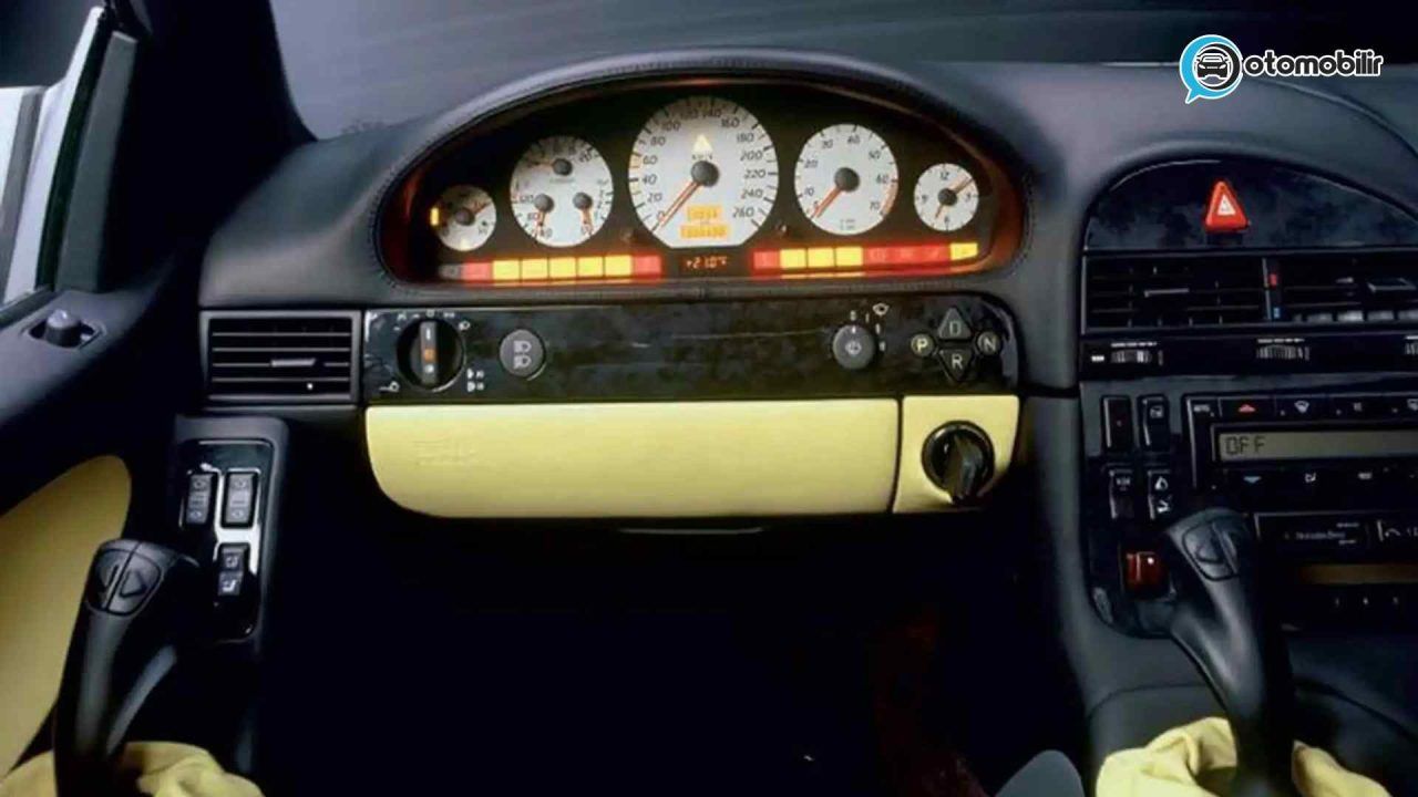 Mercedes'in Direksiyonsuz Arabası R129 SL “Drive By Wire”