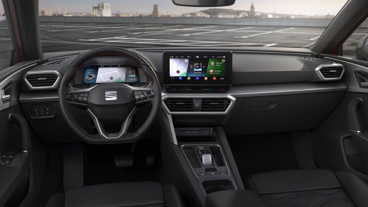 Yeni Seat Leon Satın Alınabilecek En İyi Otomobil Seçildi!
