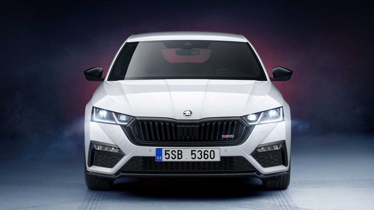 2020 Skoda Octavia RS iV Tanıtıldı