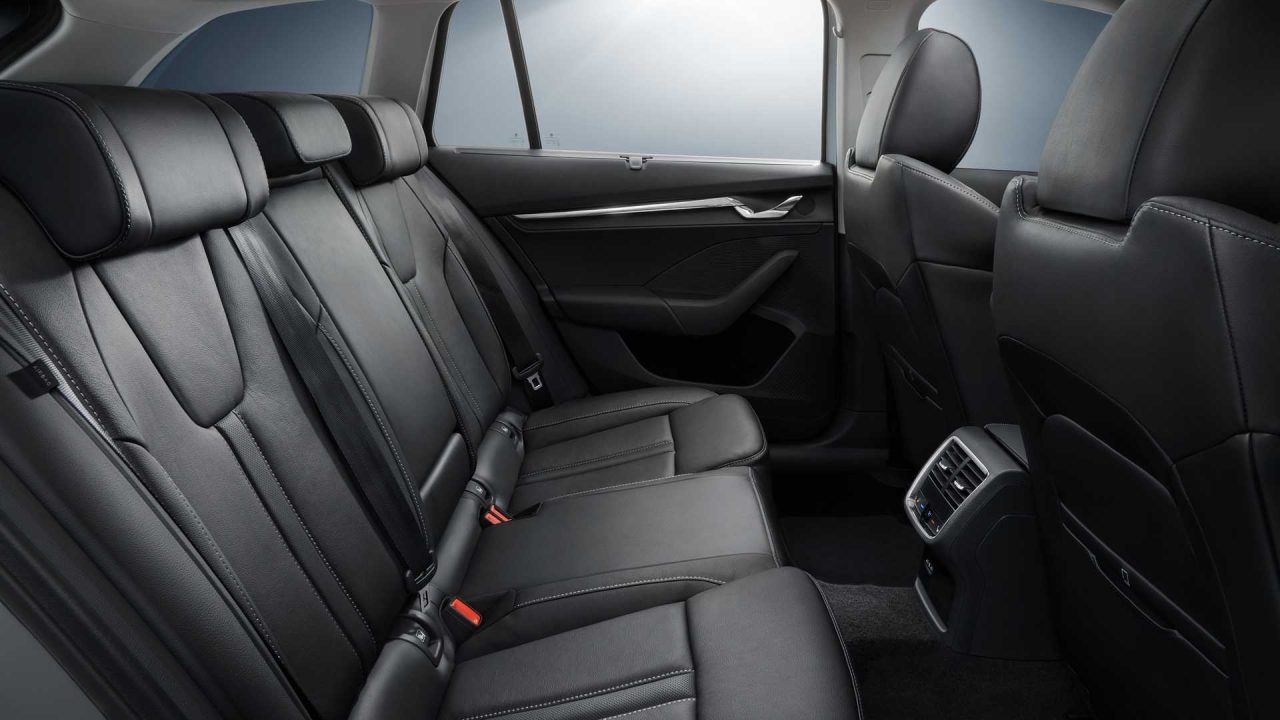 Yeni Skoda Octavia Lansman Fiyatı ve Dikkat Çeken Özellikleri