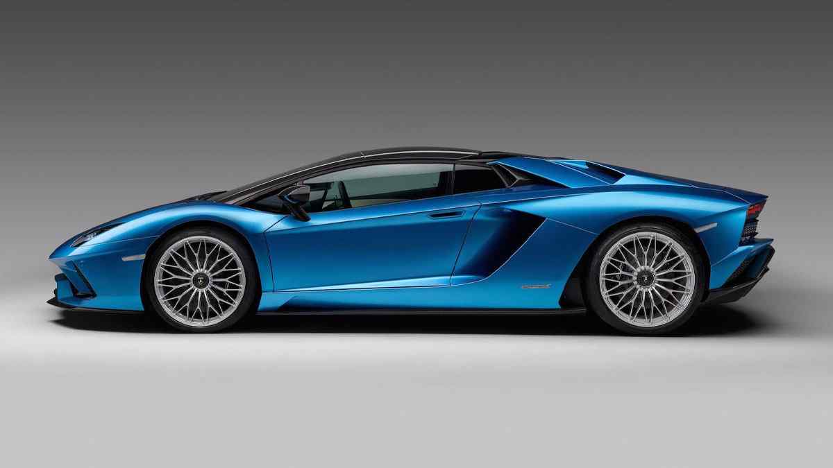2018 Lamborghini Aventador S