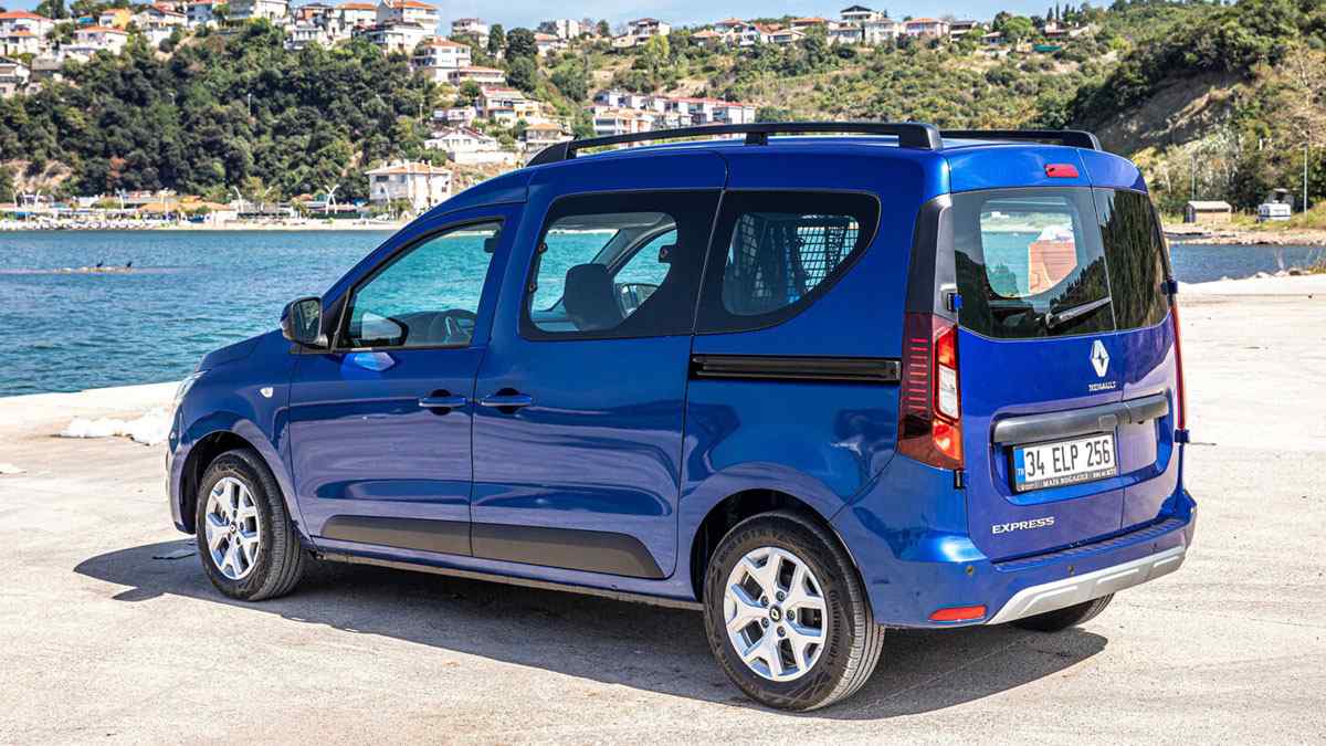2021 Renault Express