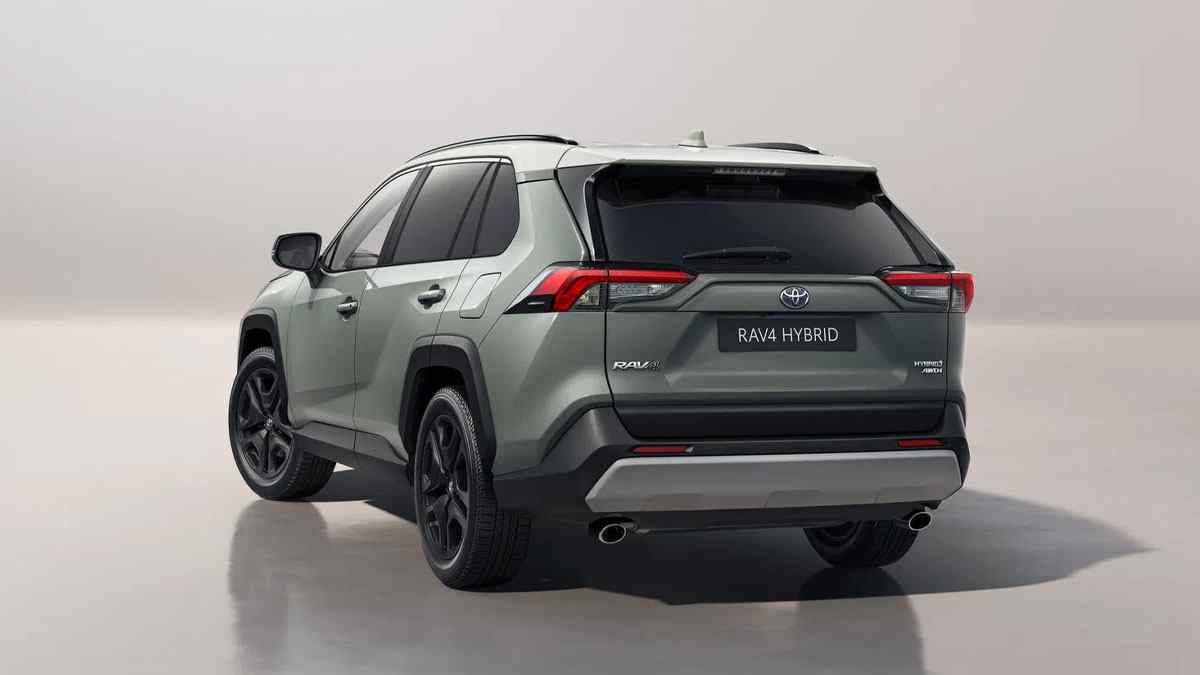 2022 TOYOTA RAV4 ADVENTURE