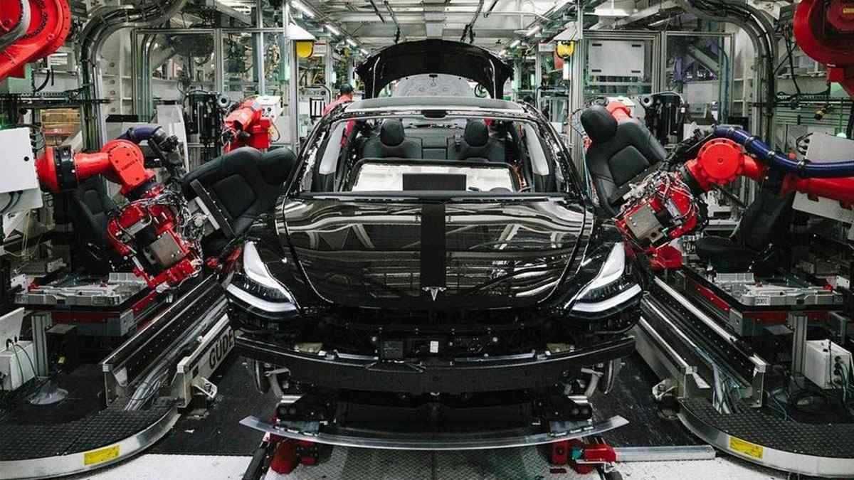 Elon Musk’tan Çip Krizi Hakkında Herkesin Beklediği Açıklama