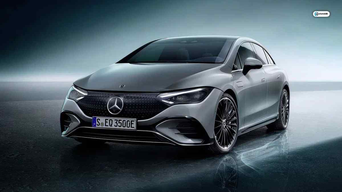 Elektrikli Mercedes EQE, 'Küçük EQS' Tanıtıldı