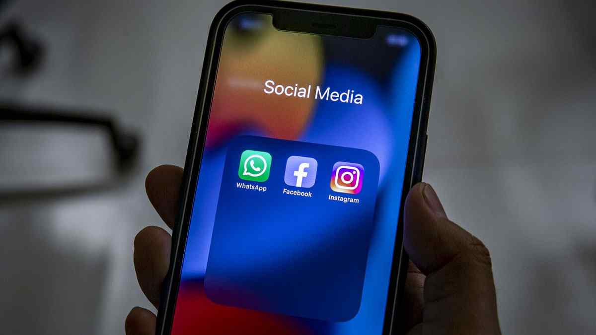 Mark Zuckerberg Ne Kadar Zarar Etti