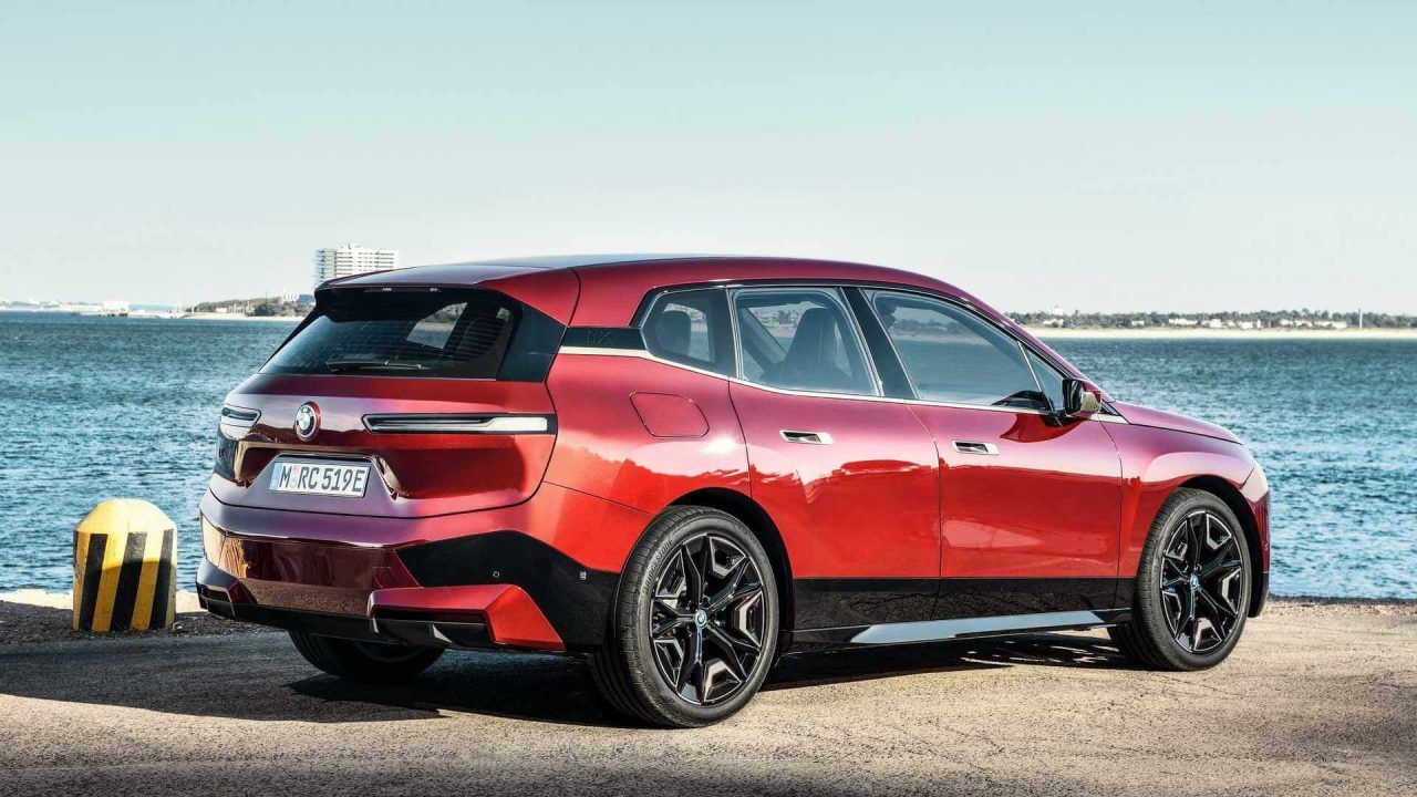 Yeni BMW iX
