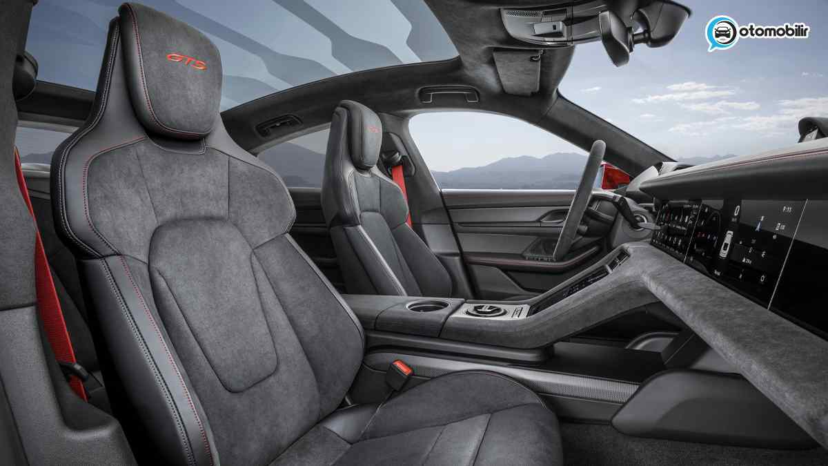 Porsche TAYCAN GTS Sport Turismo