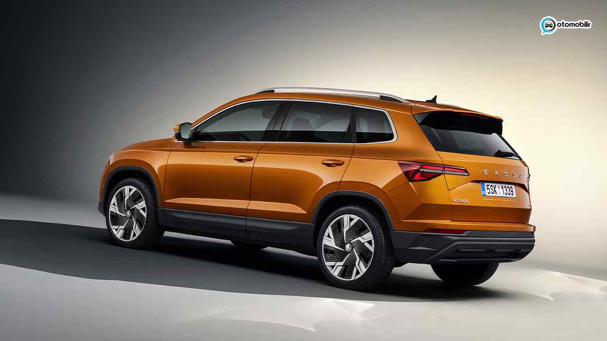2022 SKODA KAROQ