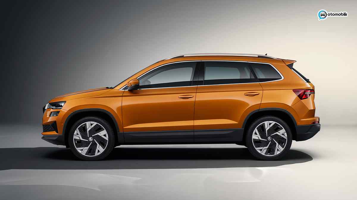 2022 SKODA KAROQ