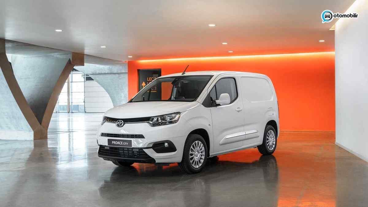 toyota proace city cargo