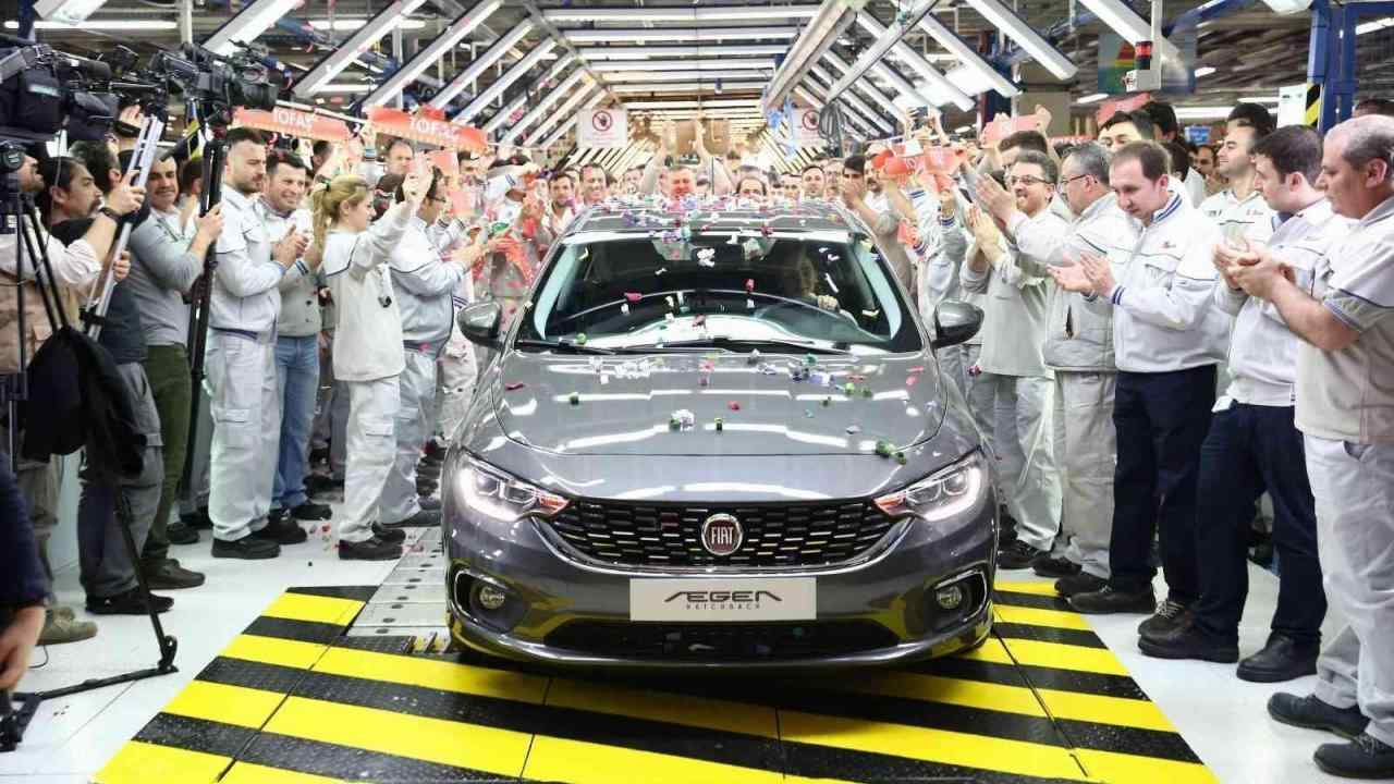 Tofaş'tan 10 Bin Çalışanına Cumhuriyet Altını Dağıtacak