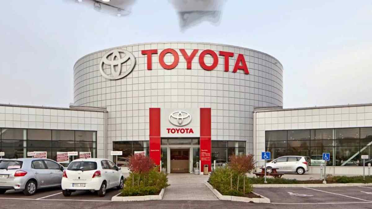 Toyota İki Fabrikasında Üretime Ara Veriyor