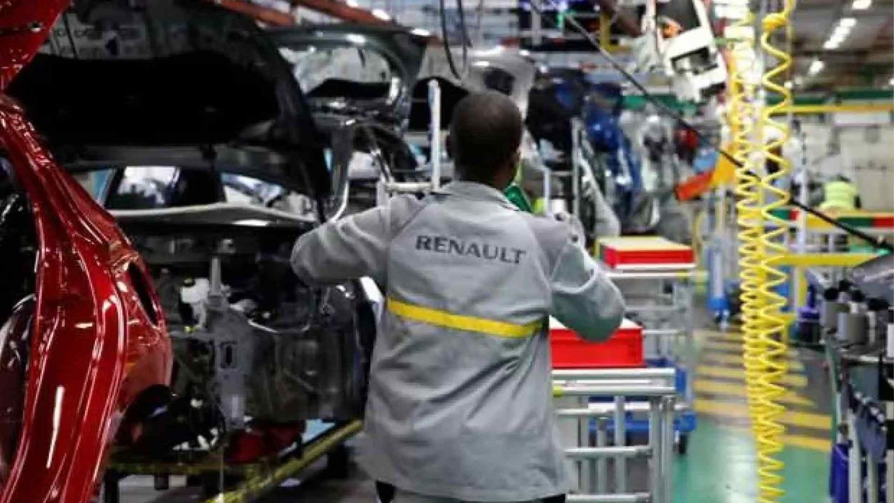 Renault 1.700 Kişiyi İşten Çıkaracak