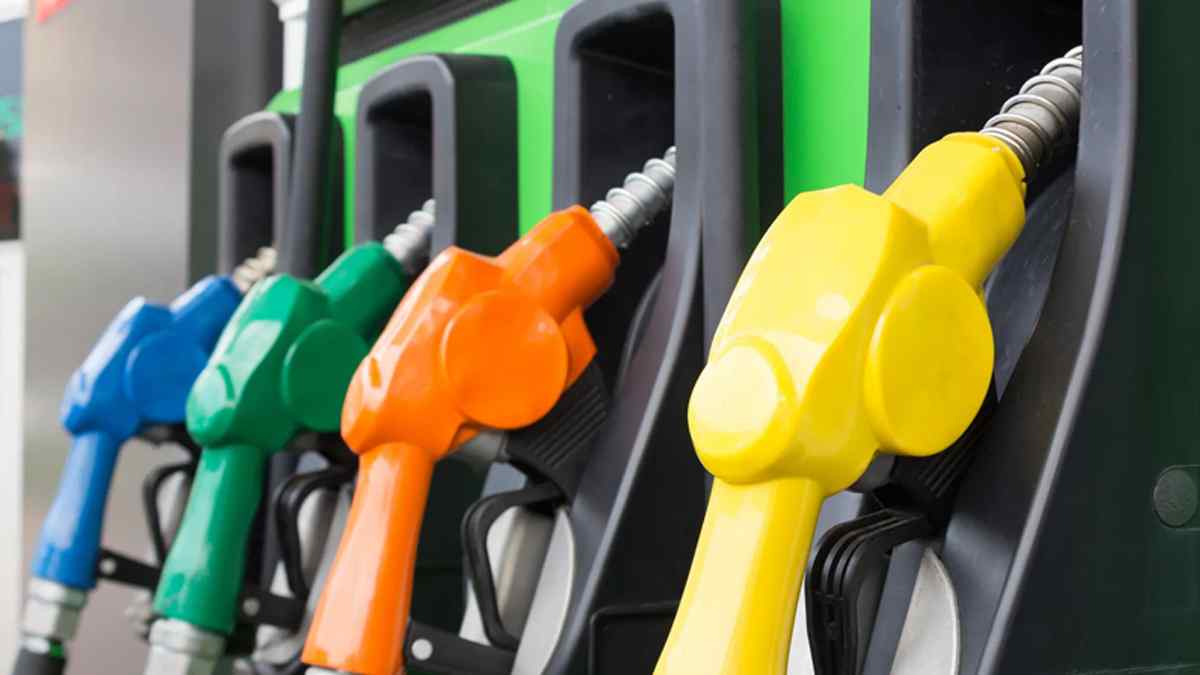 Benzin ve motorin litre fiyatı ne kadar oldu?