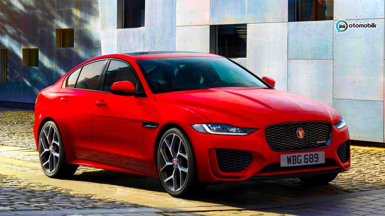 Jaguar XE