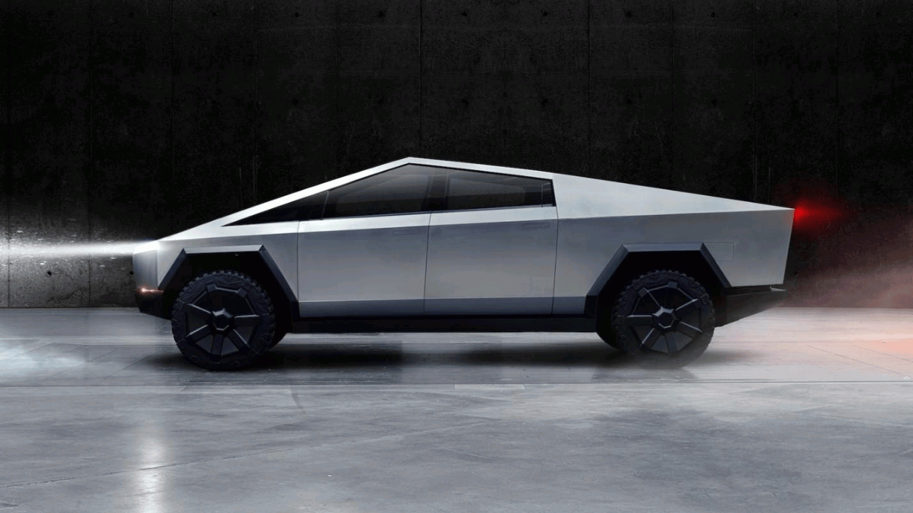 Tesla, Cybertruck'ın üretim tarihini web sitesinden kaldırdı