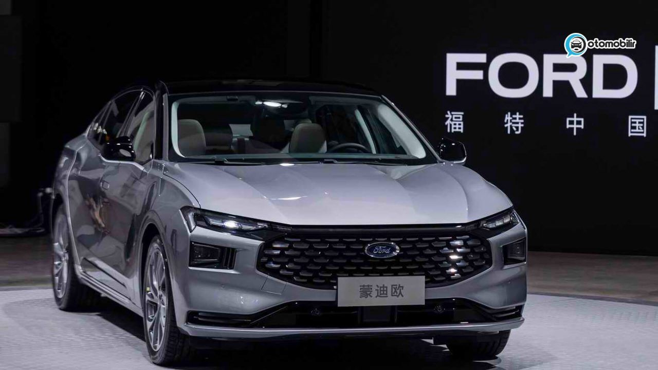 2022 Ford Mondeo