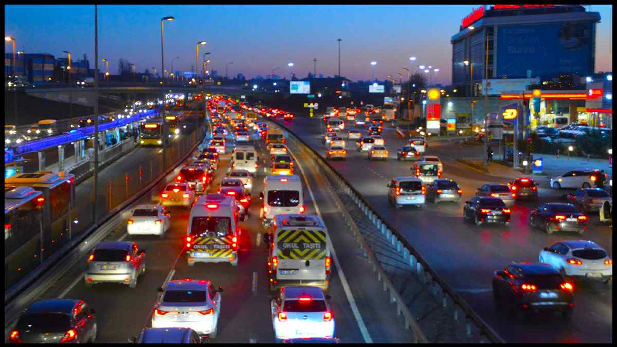Dünyanın En Yoğun Trafiğine Sahip Şehirleri