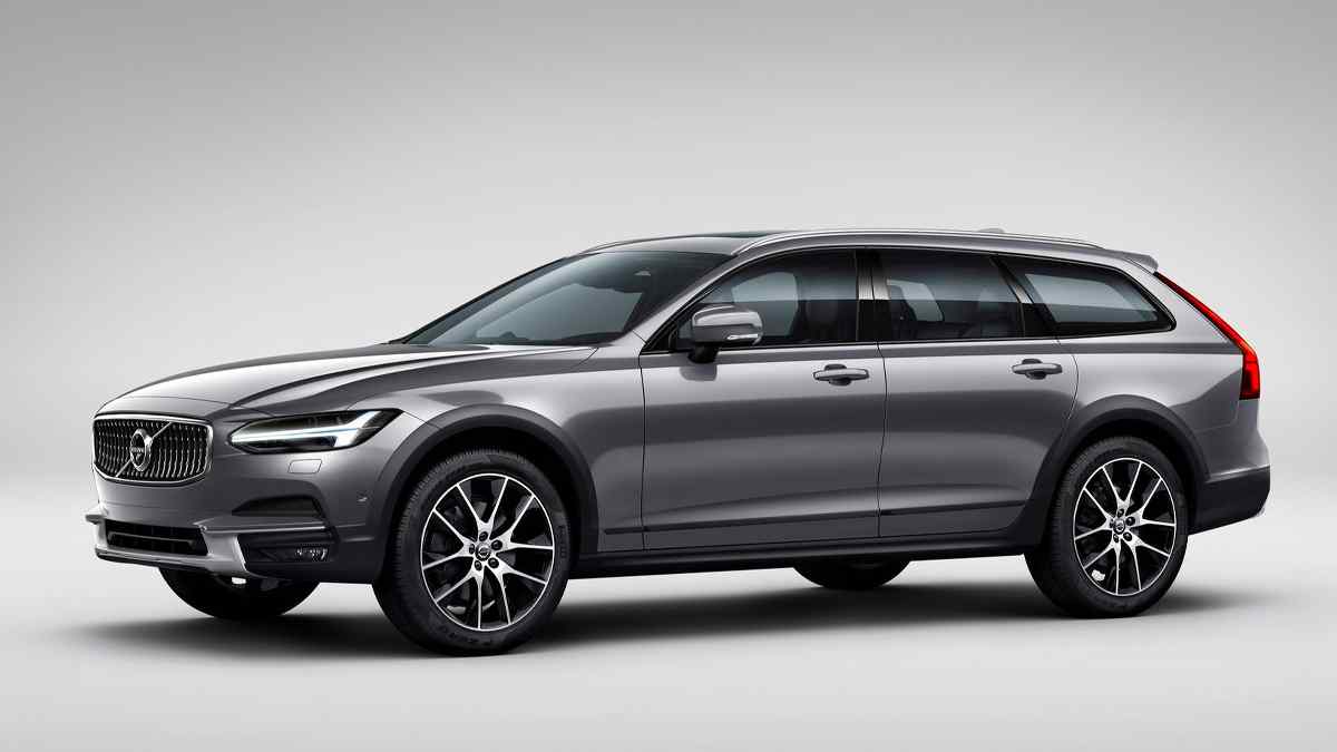 2022 Volvo V90
