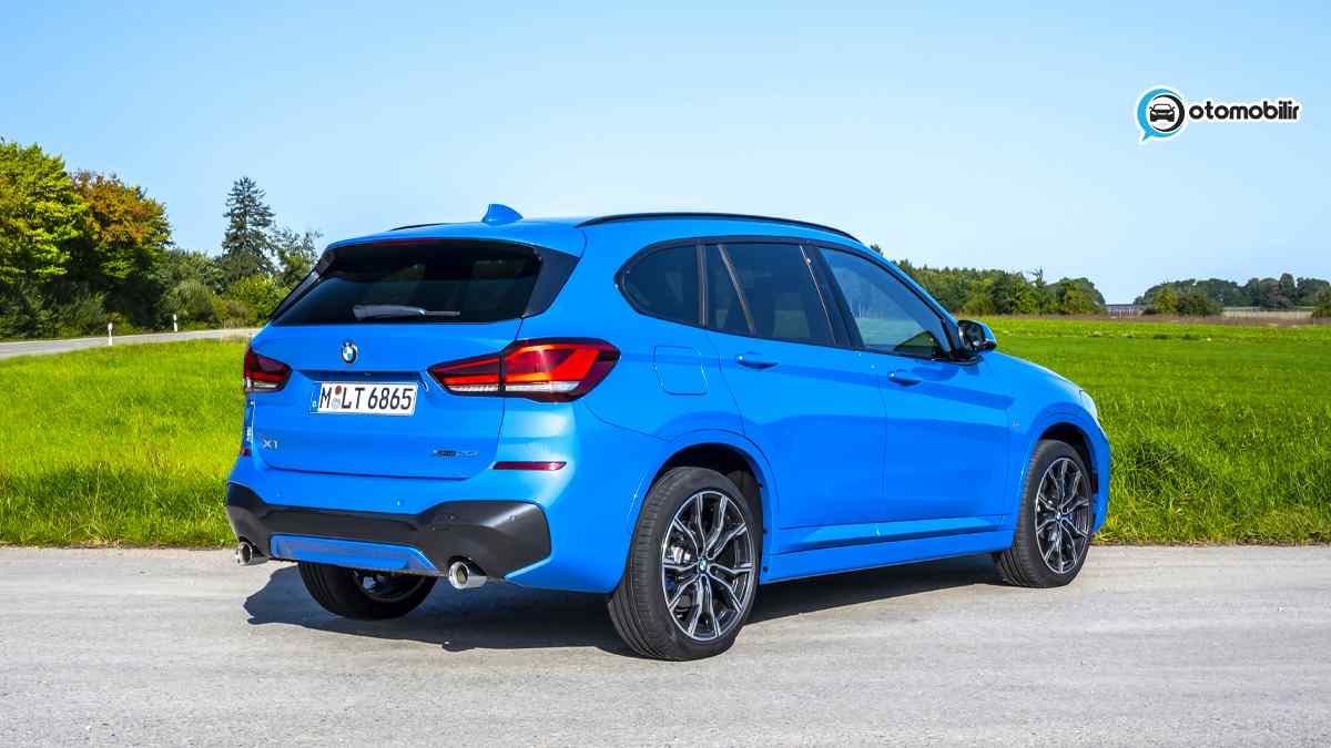 2022 BMW X1