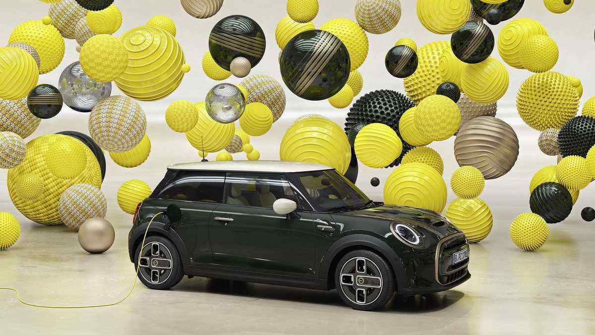 Yenilenen MINI Versiyonları Mayıs'ta Türkiye'de