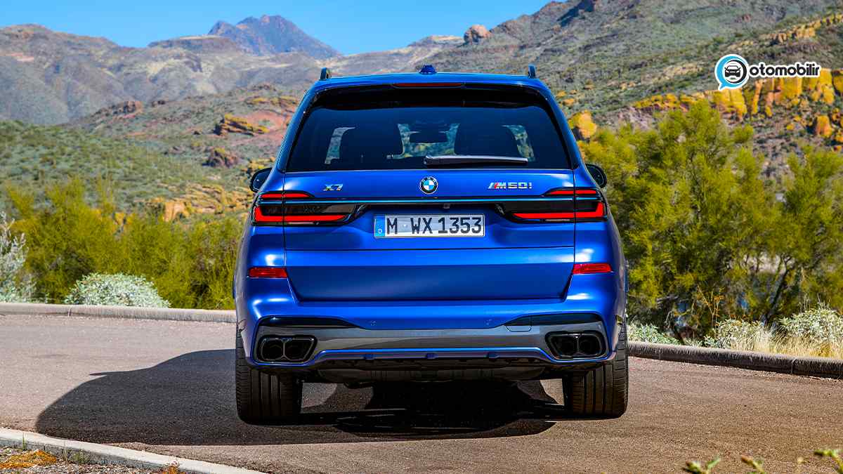 2022 BMW X7