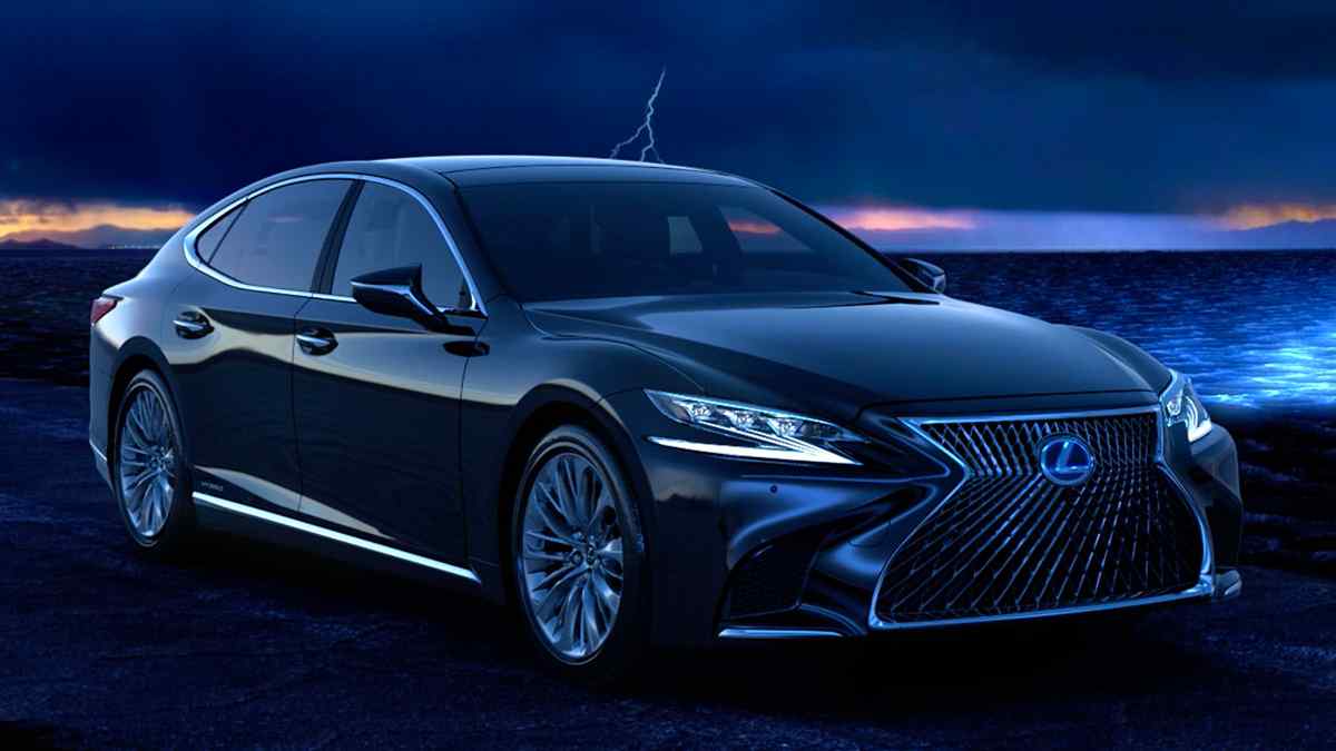 2022 Lexus LS
