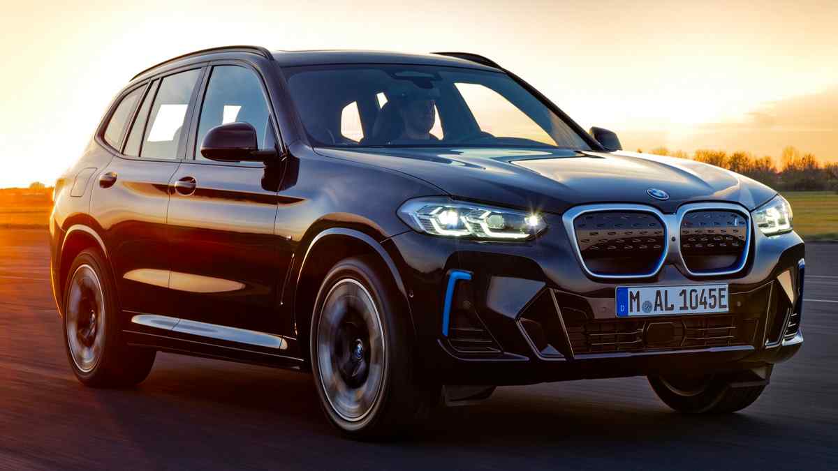 BMW ix3