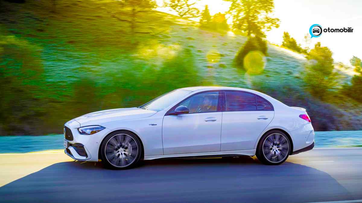 2023 Mercedes-AMG C43