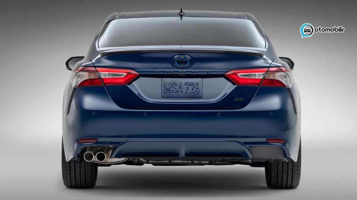 40. Yıl Özel 2023 Toyota Camry NSE