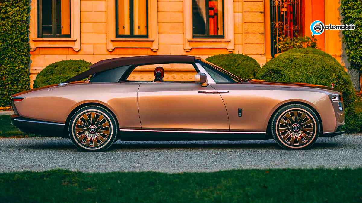 Rolls-Royce Boat Tail 2022 Villa d'Este