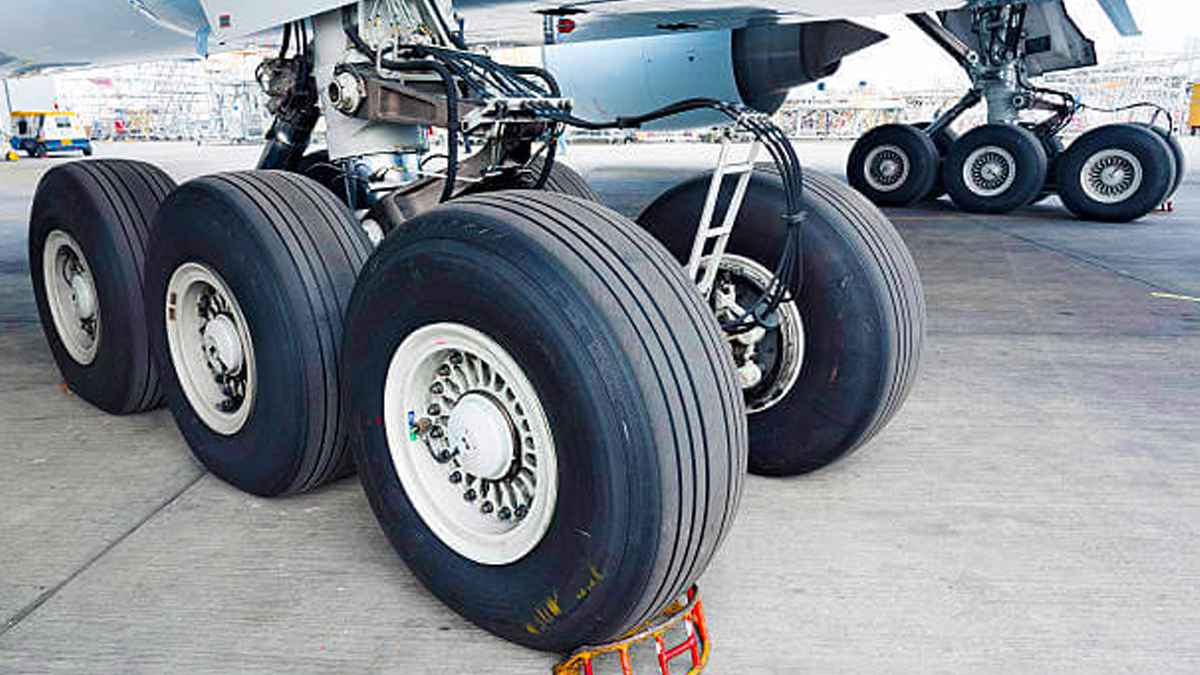 A380 Süper Jumbo Jet Uçak lastikleri