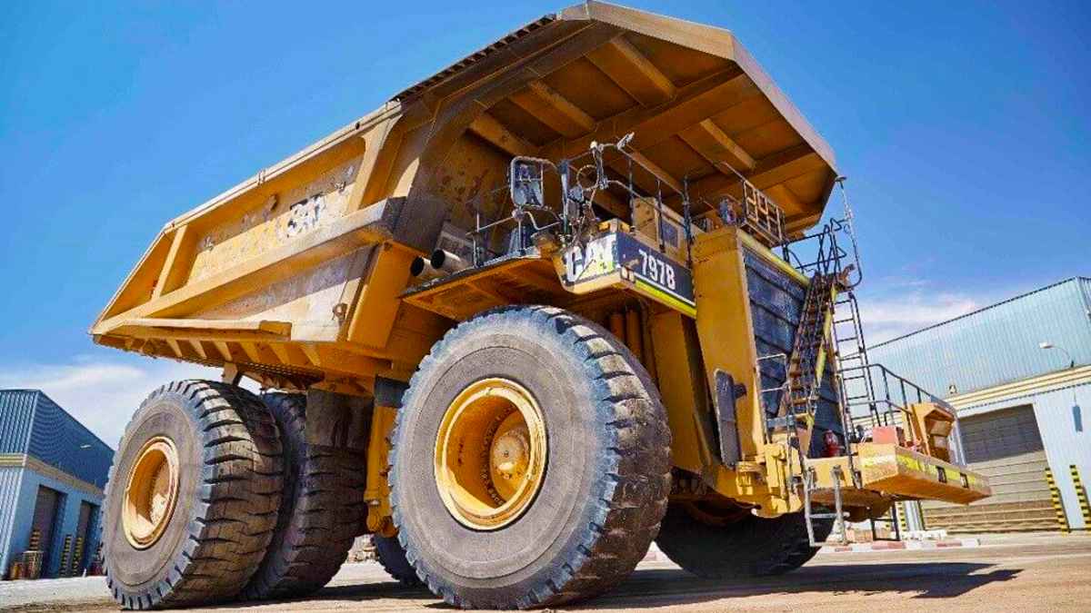 Caterpillar 797 Damperli Kamyon lastikleri