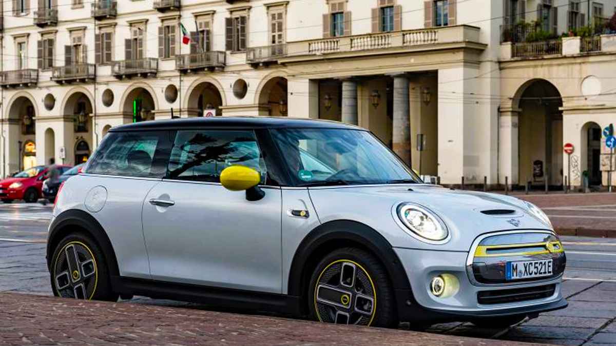 Mini Cooper SE 2023 fiyatı