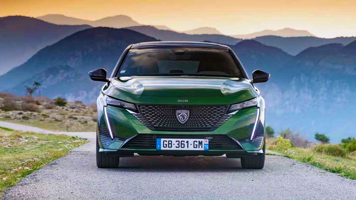 Peugeot'un Yeni Logosu İlk Kez 308 Modeliyle Geliyor!
