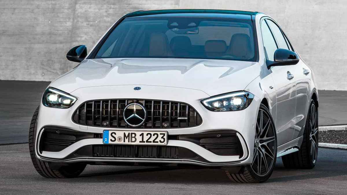 2022 Mercedes-AMG C43