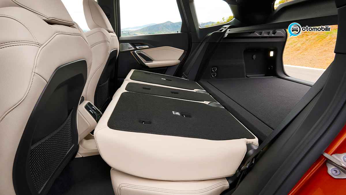 2023 BMW X1