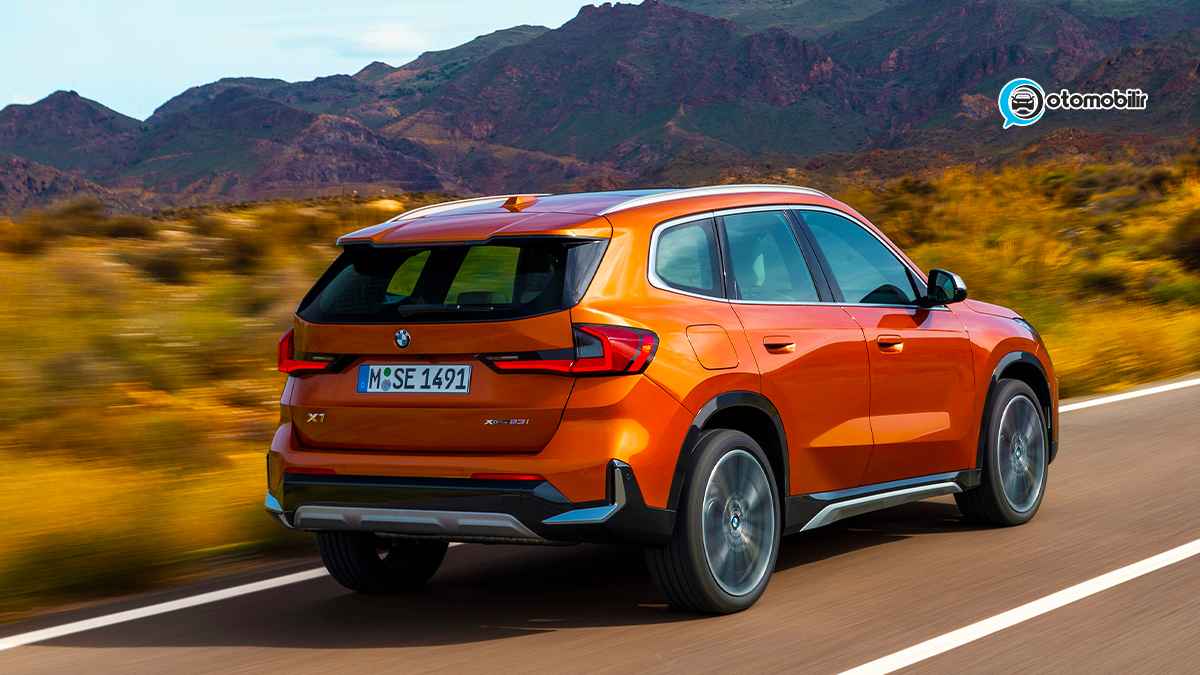 2023 BMW X1