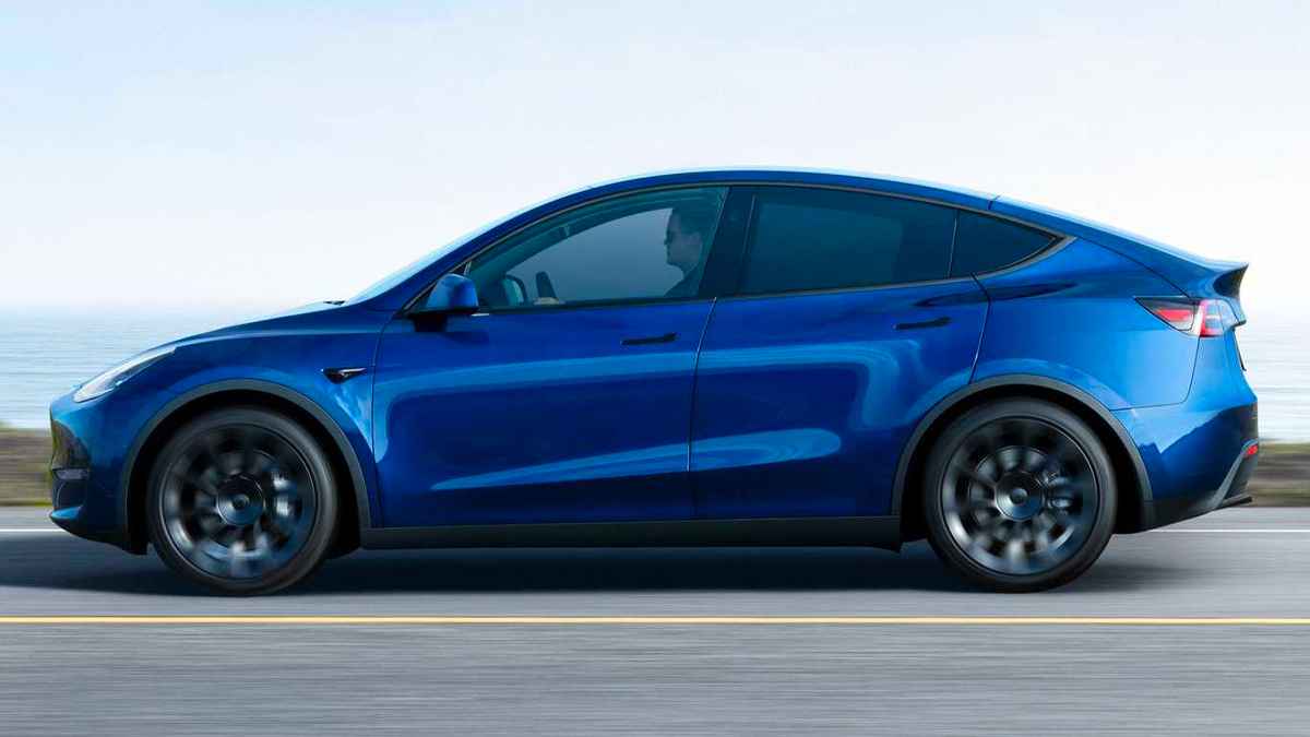 Tesla Model Y Long Range