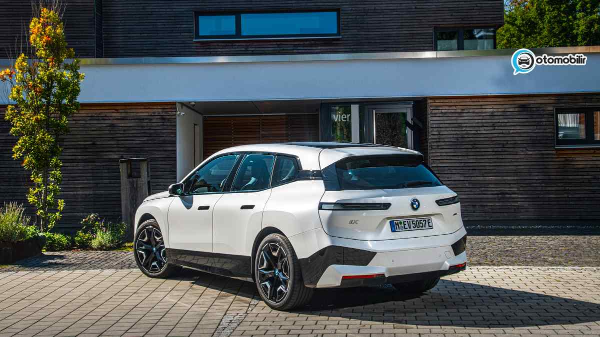 2022 BMW iX donanımları