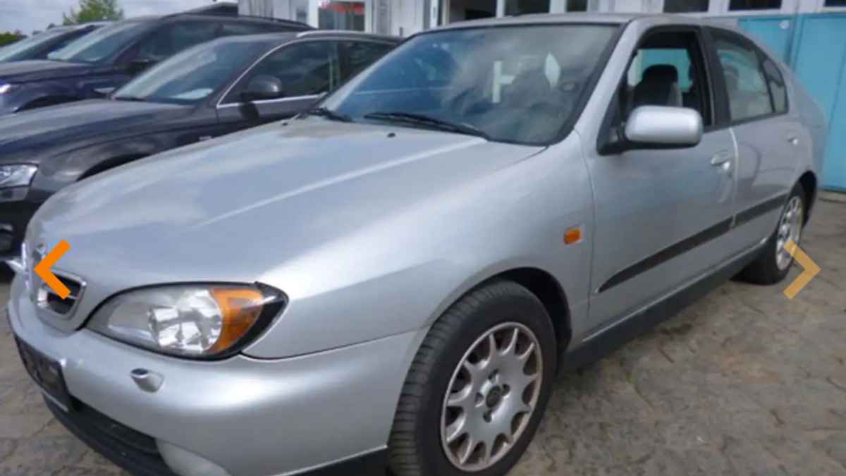 2000 model Nissan Primera