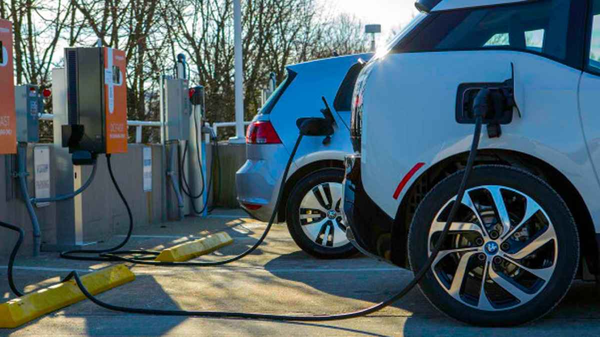 Elektrik Zammı Sonrası Elektrikli Araç Şarj İstasyonlarına da Zam Geldi