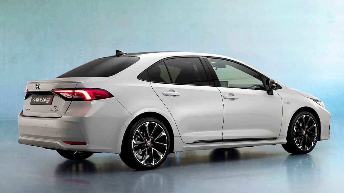 Toyota Corolla 1.5 Flame Multidrive S