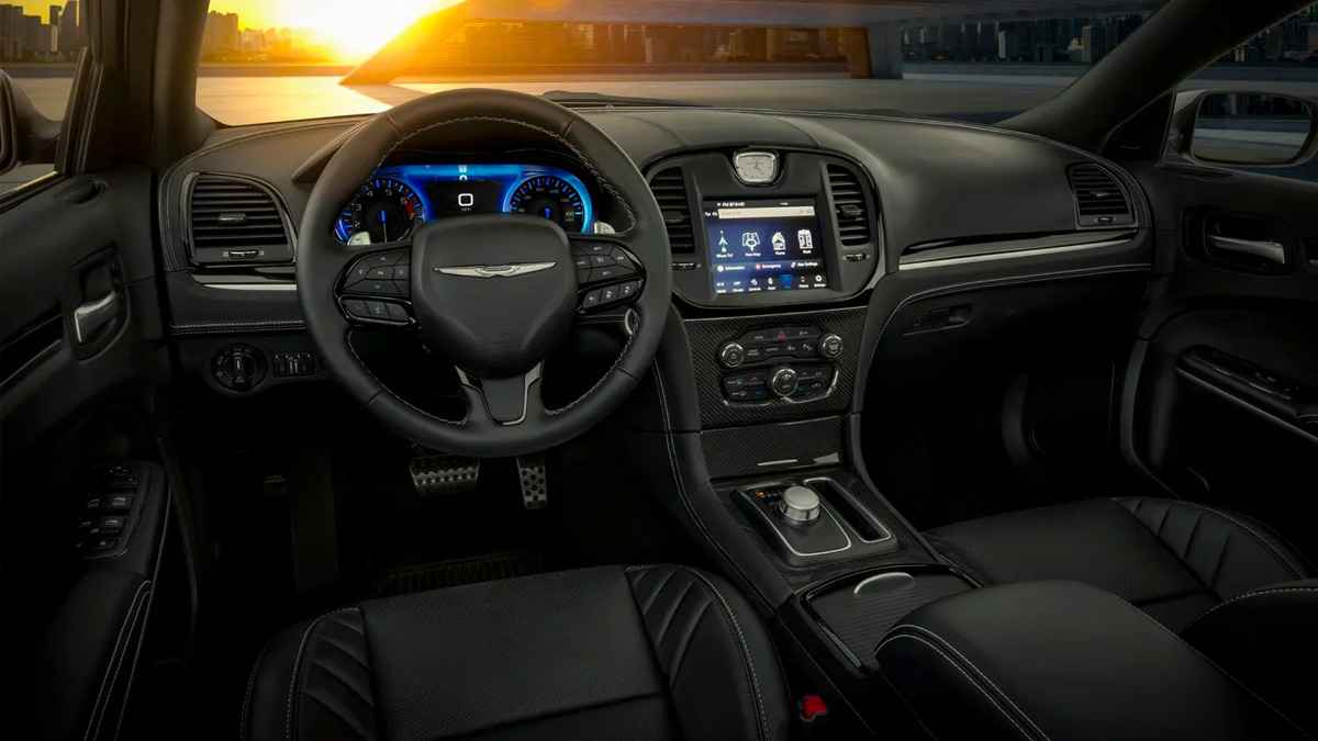 2023 Chrysler 300C
