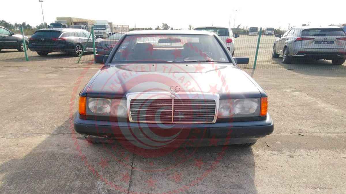 1987 Mercedes-Benz 250 D