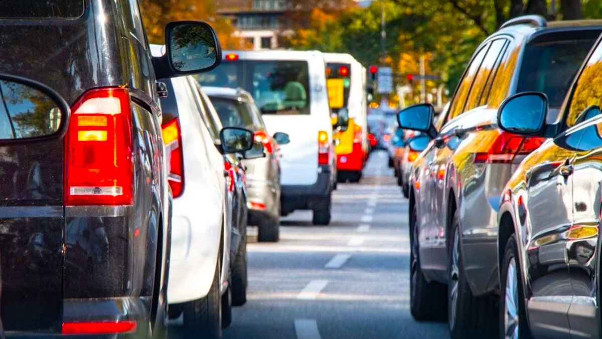 Yeni Benzinli ve Dizel Otomobillerin Yasaklanması Konusunda Anlaşma Sağladı