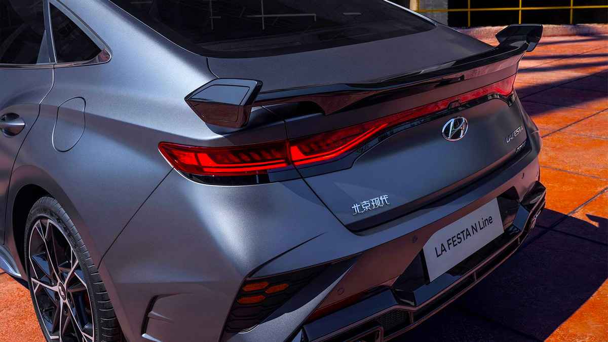 Hyundai La Festa N Line