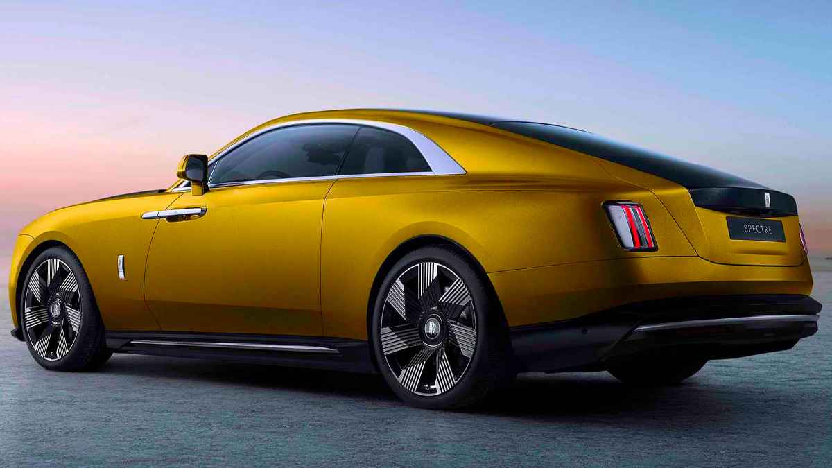 Yeni Rolls-Royce Spectre: Lüks Markanın İlk Elektrikli Otomobili