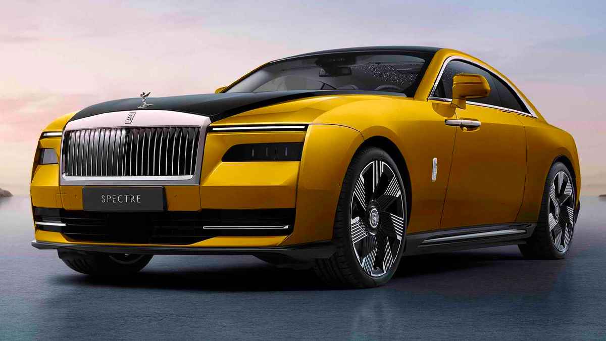 Yeni Rolls-Royce Spectre: Lüks Markanın İlk Elektrikli Otomobili Tanıtıldı